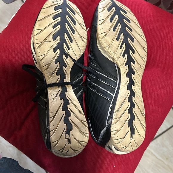 Adidas soccer indoor shoes - Picture 8 of 10